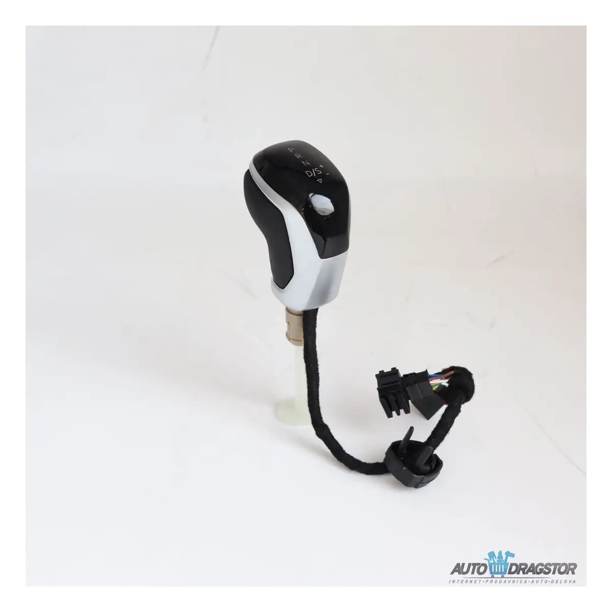 VOLKSWAGEN RUČICA AUTOMATSKOG MENJAČA SIVA MAT SA BELIM LED SVETLOM 