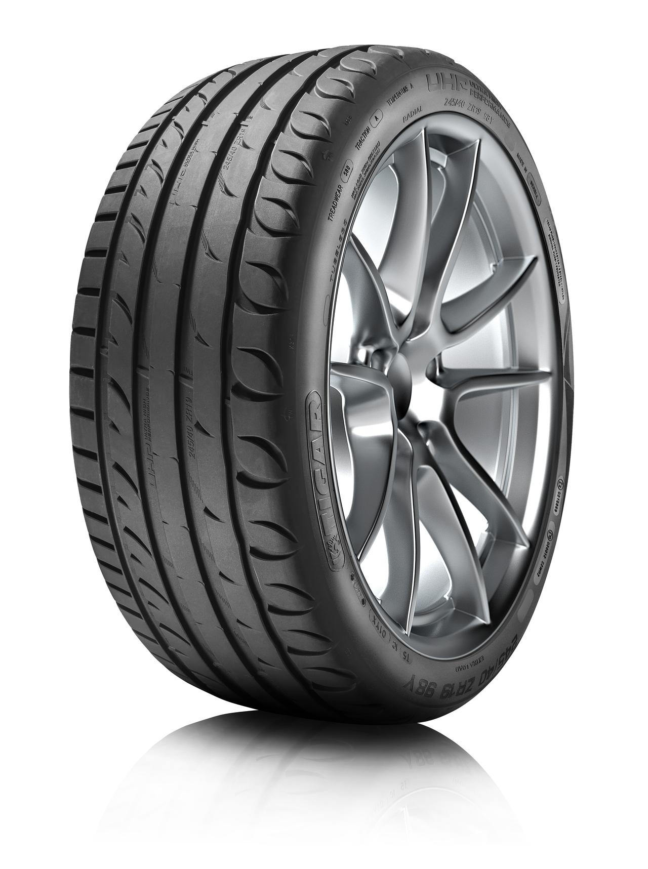Tigar tyres 205/55 R17 Summer UHP 95 V XL 