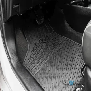 UNIVERZALNE PATOSNICE 4KOM CRNE 