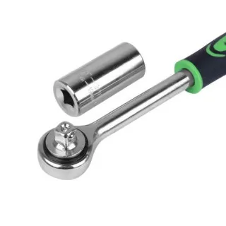 ODVIJAČ RUČNI SA NASTAVKOM 7-19MM 