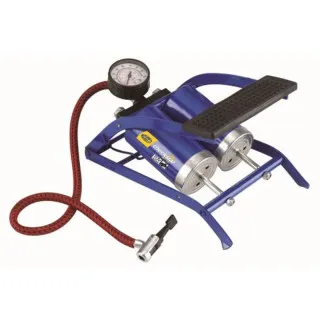 NOŽNA PUMPA SA MANOMETROM 2 CILINDRA 