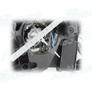 Far MERCEDES C-KLASSE (W204), 07-14; 