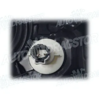 Far TOYOTA AURIS (E15), 07-12; 