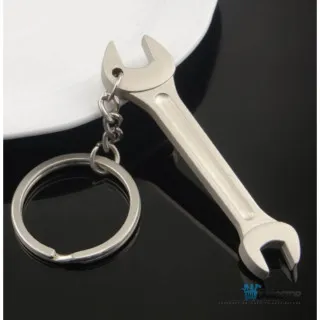 PRIVEZAK ZA KLJUČEVE 