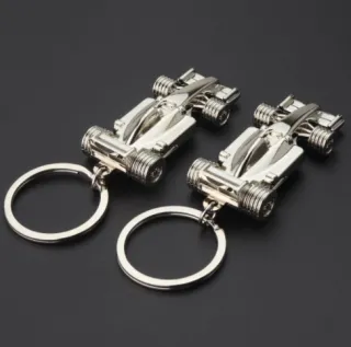 PRIVEZAK ZA KLJUČEVE 