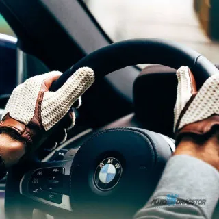 KOŽNE RUKAVICE ZA VOŽNJU CRVENO BRAON veličina S 