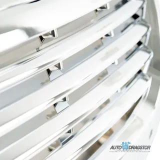 VW PASSAT B6 (3C) 2005-2010 MASKA BEZ ZNAKA KOMPLETNO HROMIRANA SA PARKING SENZORIMA 