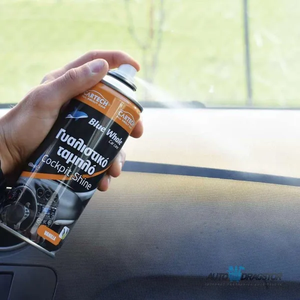 SPREJ ZA KOMANDNU TABLU 650ML JAGODA 