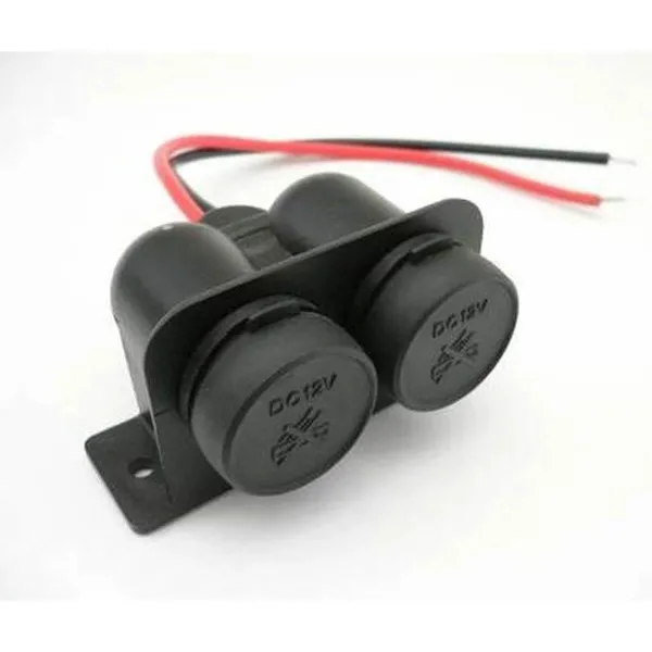 UTIČNICA ZA UPALJAČ 12/24V SA 2 IZLAZA ZA UPALJAČ 