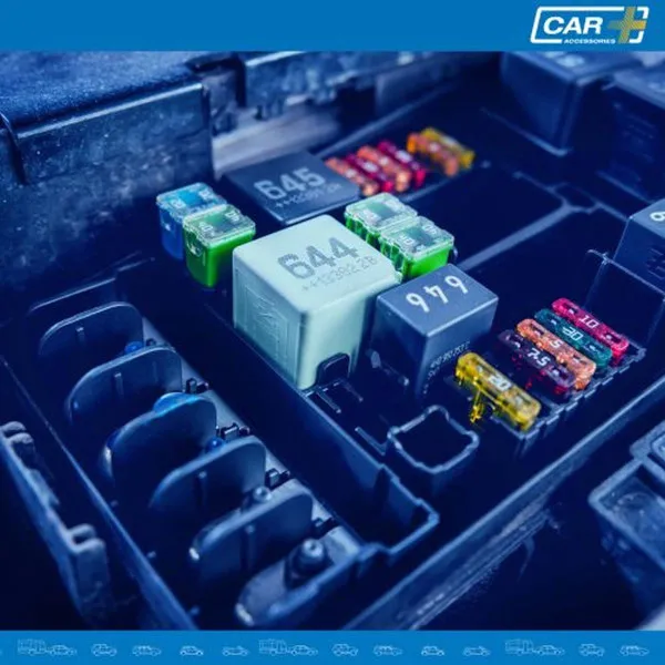 OSIGURAČI SET (SET OSIGURAČA/ALAT ZA VAĐENJE/GLINERICA)  SET SADRŽI 28KOM 