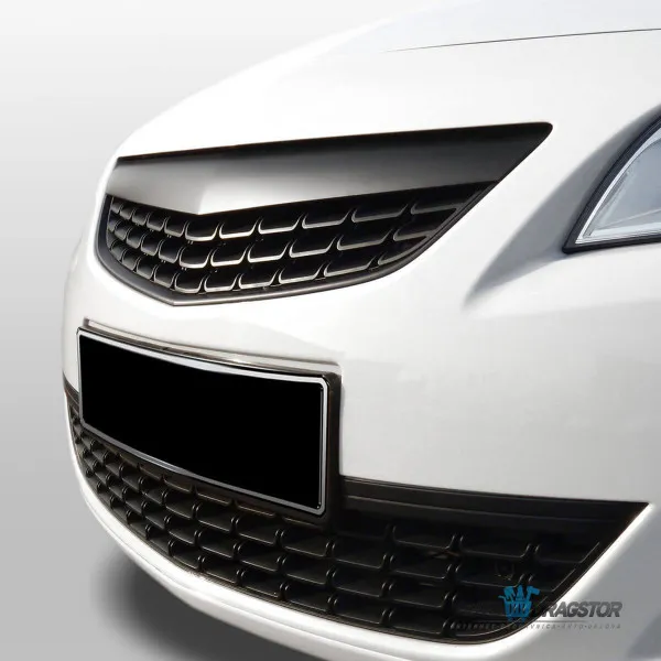 OPEL ASTRA J (P10) CRNA MASKA BEZ ZNAKA 