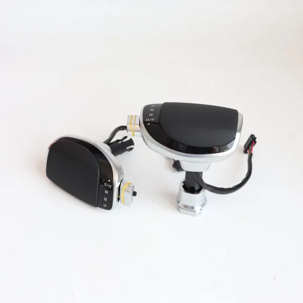 VOLKSWAGEN RUČICA AUTOMATSKOG MENJAČA SA CRVENIM SVETLOM 