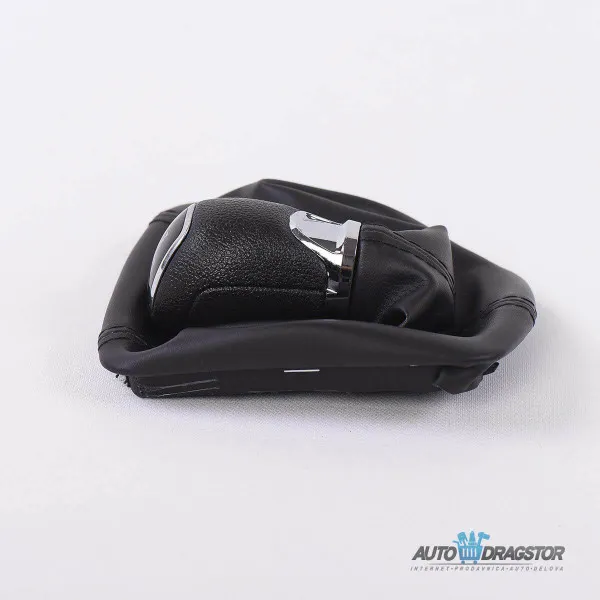 SKODA OCTAVIA 2008- RUČICA MENJAČA SA KOŽOM 6 brzina 